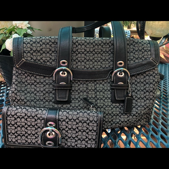 Coach tote - Picture 3 of 8